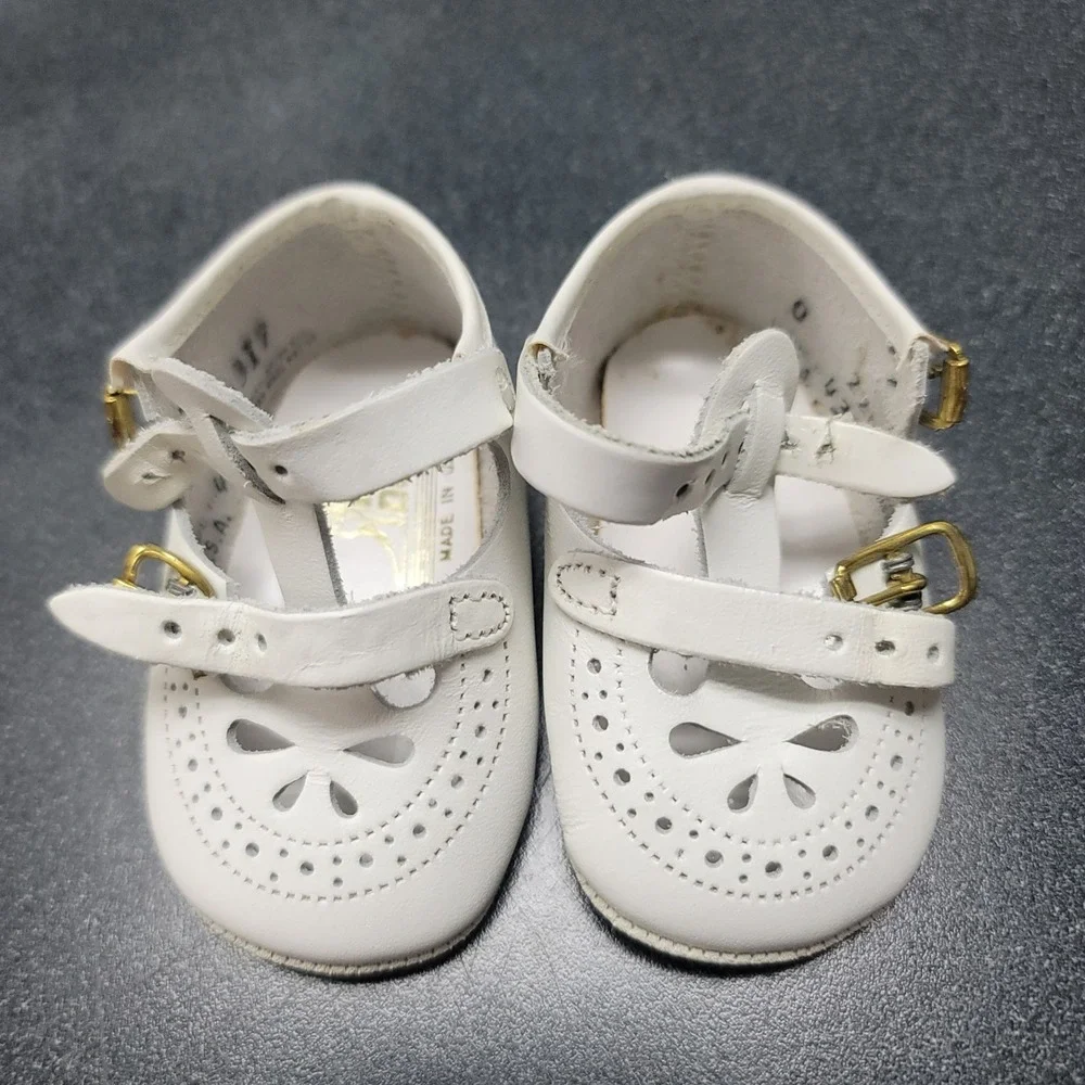 Vintage Fisher-Price Doll / Baby Deer T-Strap Shoes Unisex Size 1 White Leather